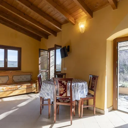 Il Vecchio Mulino By Interhome Tavole