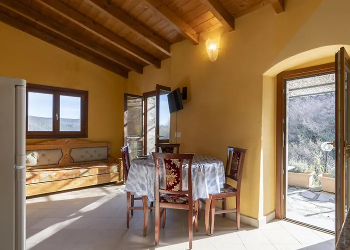 Il Vecchio Mulino By Interhome Tavole